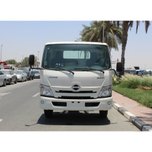 Bfs Business - HINO 300 Chassis Truck 4.0 Ton