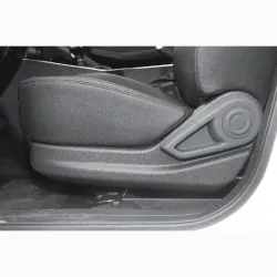 Livan X3 Pro  1.5L Essence Boite Auto Toit Ouvrant Blanche Livan X3 Pro  1.5L Essence Boite Auto Toit Ouvrant Blanche